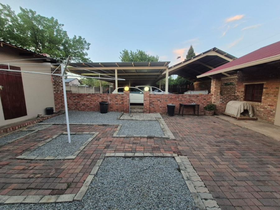 2 Bedroom Property for Sale in Collerville North West